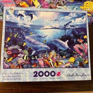 2000 Piece Puzzle “Day of the Dolphins” Christian Riese Lassen
